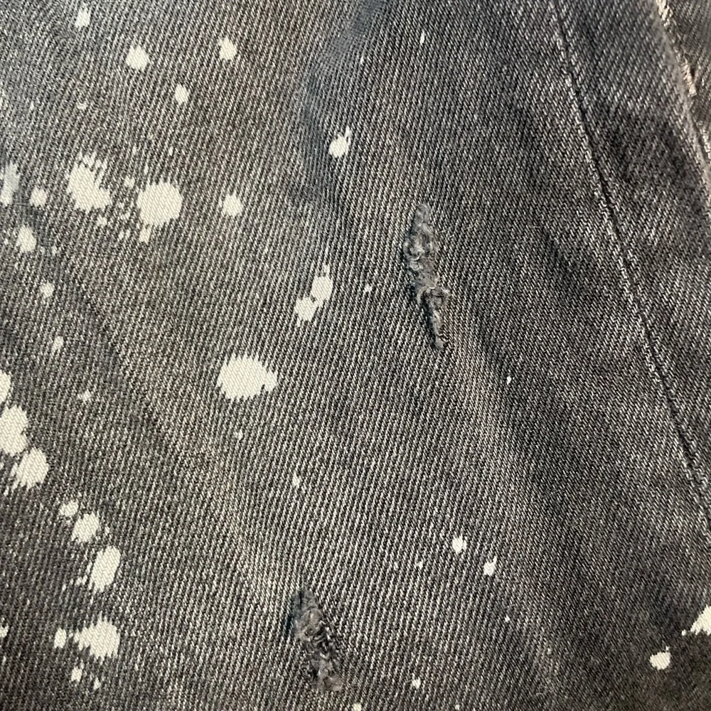 Zara Women’s Black “Paint Splatter” Jeans - Picture 7 of 9